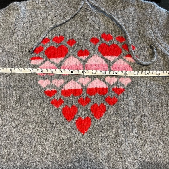 NWT Cupcake and Cashmere Hooded Heart Sweater - Picture 8 of 10